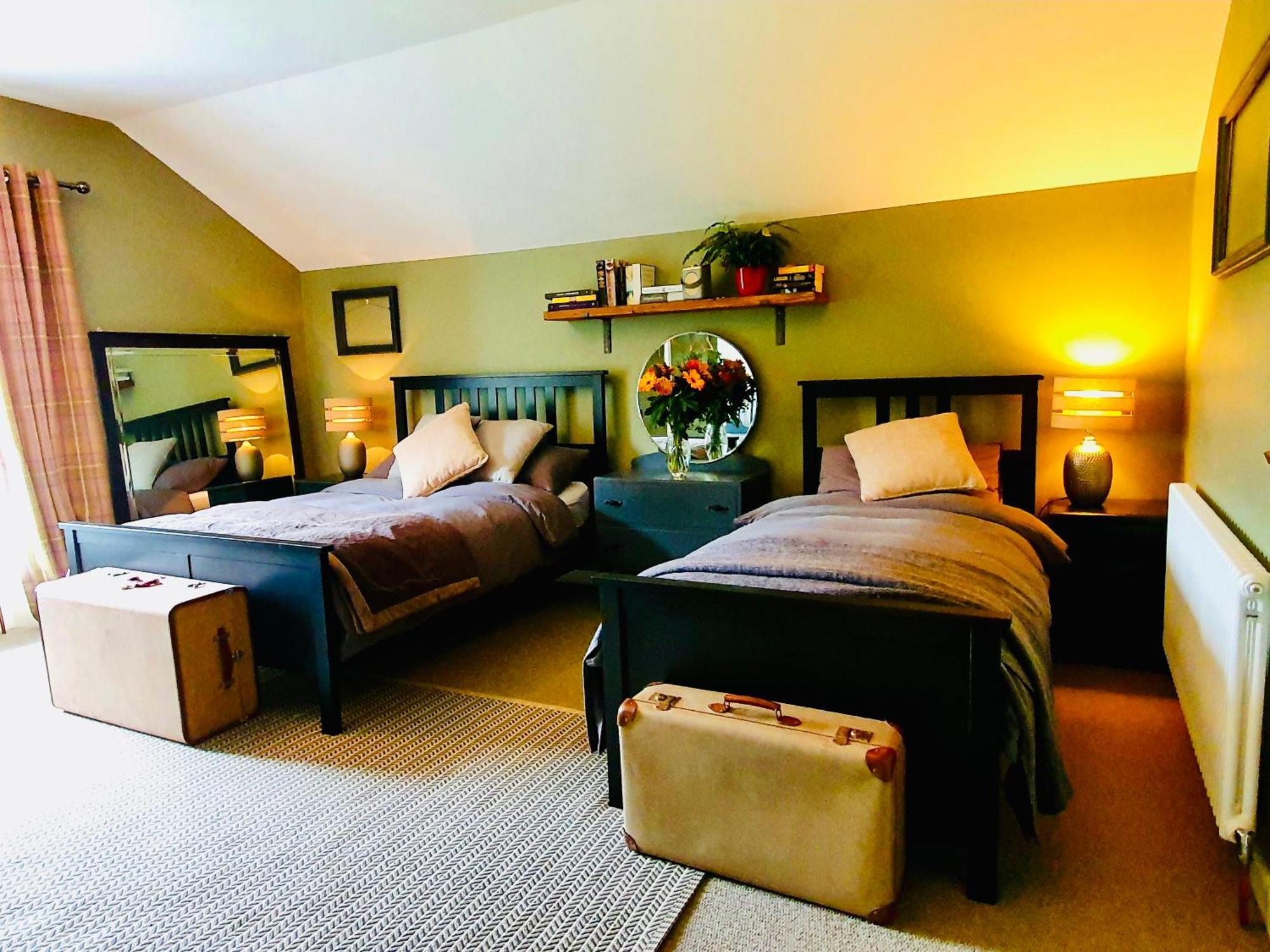 Bryansford Cottage Екстериор снимка